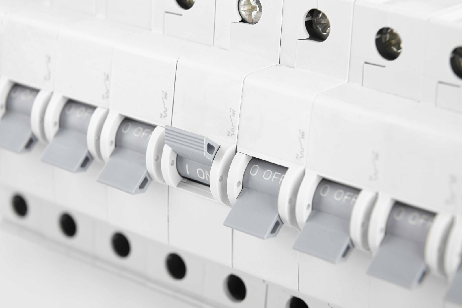 Is It Dangerous If Circuit Breaker Keeps Tripping? Common Causes